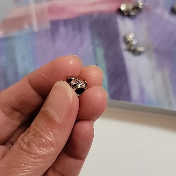 Pandora Giraffe 🦒 Charm - Picture 3 of 4